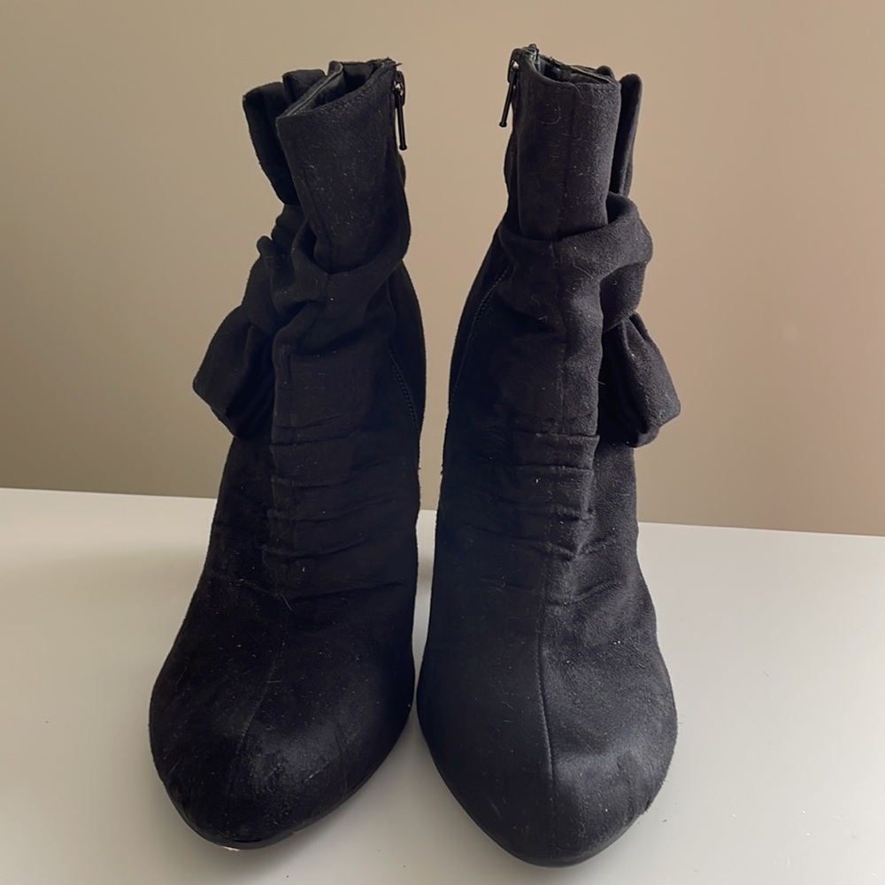 Target booties - Picture 2 of 7